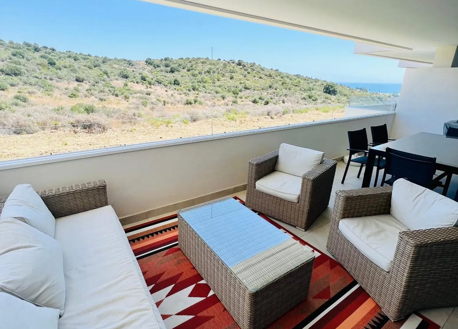Serenity Views Appartement Lumineux Avec Terrasse, Nature Et Piscine Estepona 0*,